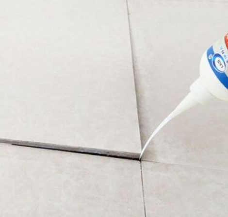徐闻瓷砖空鼓维修公司分享卫生间瓷砖脱落的原因可能有以下几点